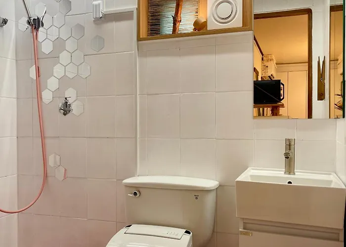 Piristay Boasting A Healing Space In The Center And A Unique Feeling Of Vacation Spot 아파트 *