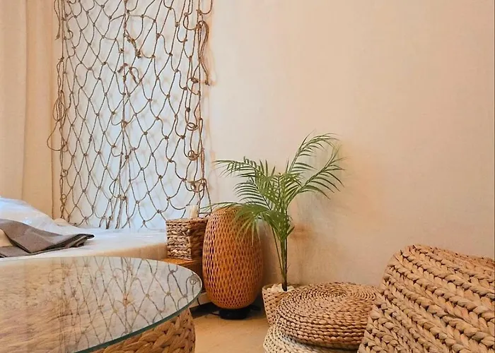 Piristay Boasting A Healing Space In The Center And A Unique Feeling Of Vacation Spot 아파트