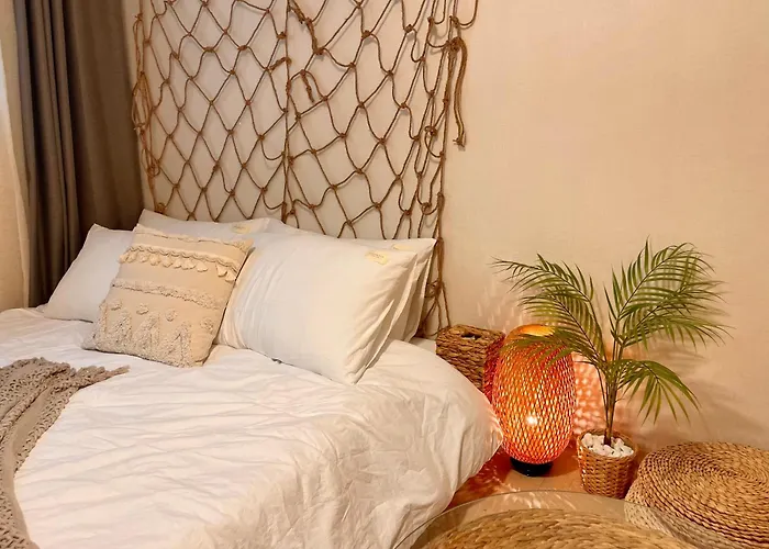 Piristay Boasting A Healing Space In The Center And A Unique Feeling Of Vacation Spot 아파트 *
