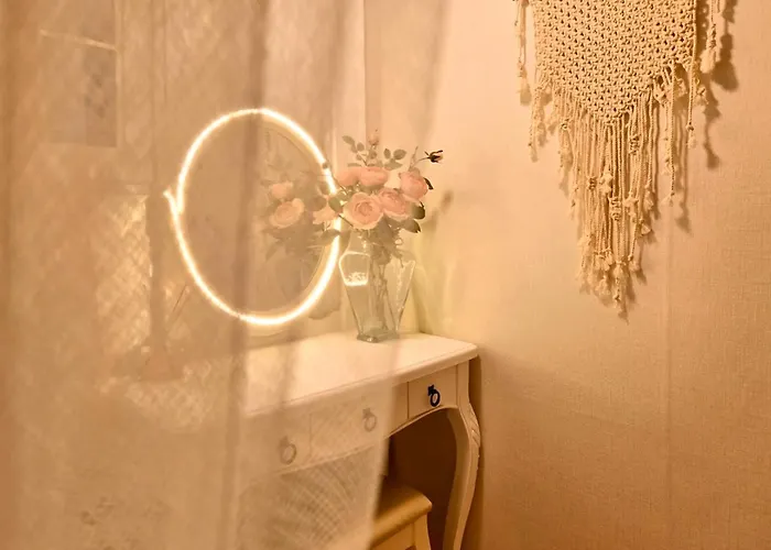 Piristay Boasting A Healing Space In The Center And A Unique Feeling Of Vacation Spot 아파트 *